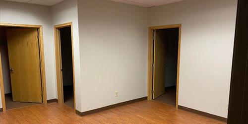Suite 390